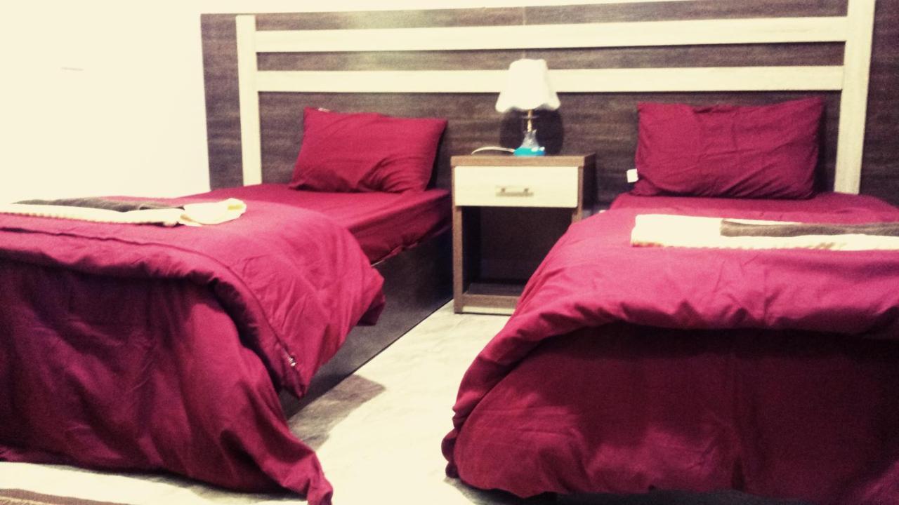Wonderful Friends House Hotel Wadi Musa Exterior foto