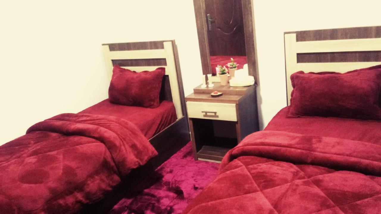 Wonderful Friends House Hotel Wadi Musa Exterior foto