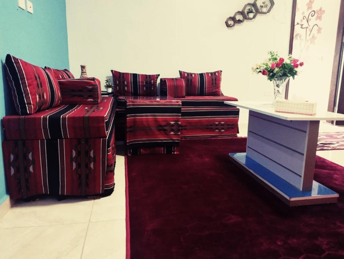 Wonderful Friends House Hotel Wadi Musa Exterior foto