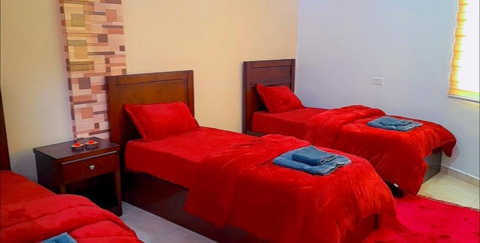 Wonderful Friends House Hotel Wadi Musa Exterior foto