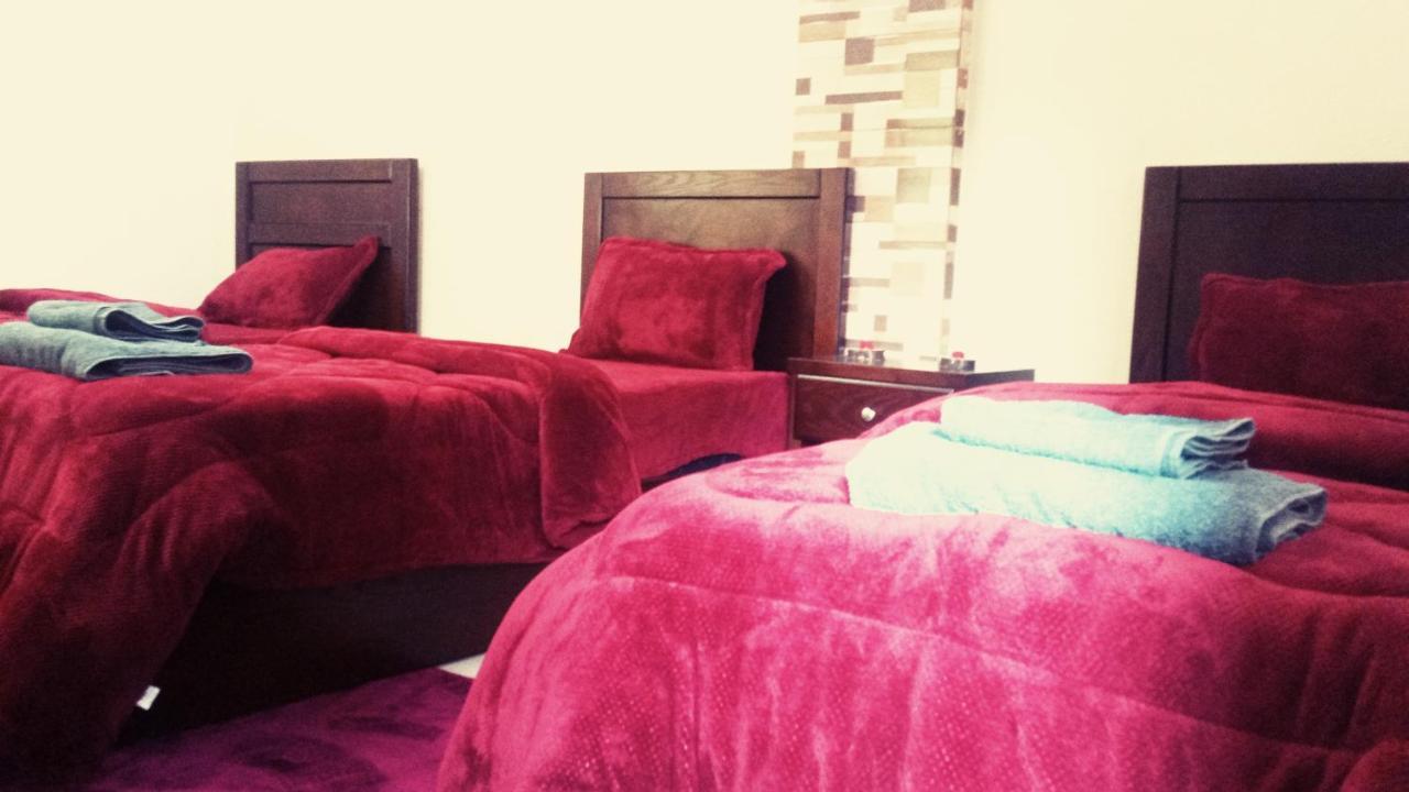 Wonderful Friends House Hotel Wadi Musa Exterior foto