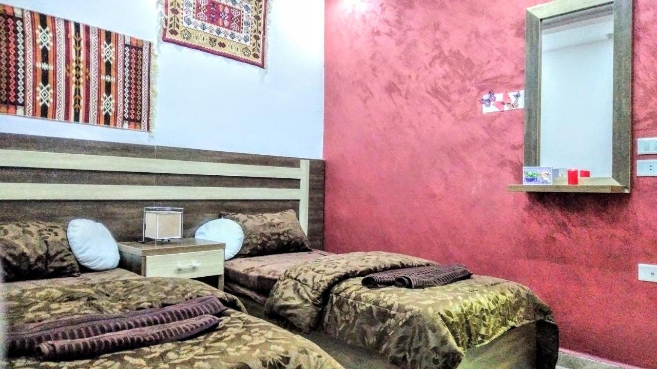 Wonderful Friends House Hotel Wadi Musa Exterior foto